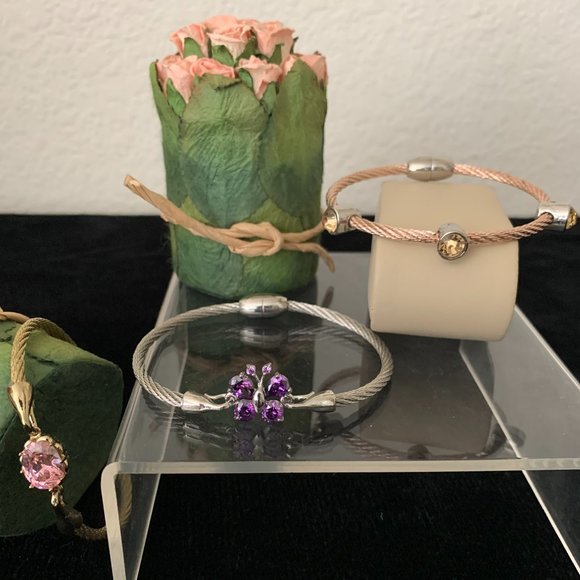 Set of 3 cable bangles with Crystal Motif (NWOT) - Picture 1 of 13